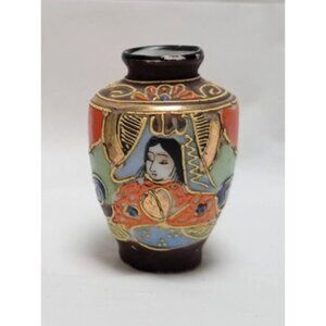 Vintage Satsuma Style Hand-Painted Porcelain Mini Vase Gold Accents From Japan